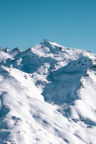 Cime Caron: Journey to the Top of the World in Val Thorens