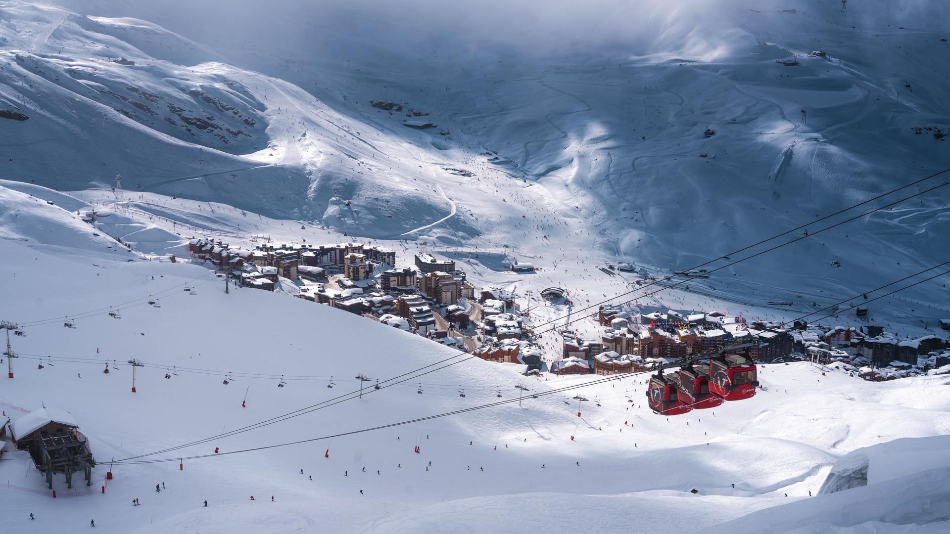 Destination Val Thorens : Un Voyage Vers l'Altitude