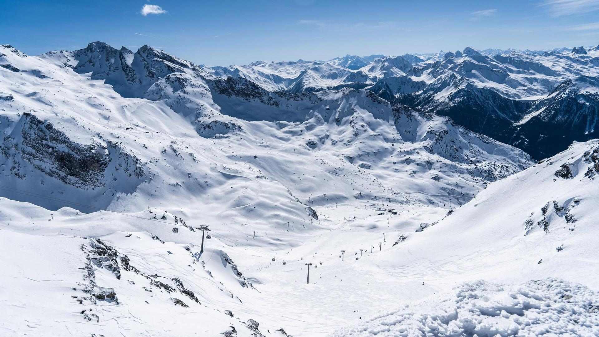 Discover Orelle ski resort in the French Alps