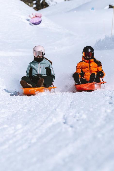 Luge en famille dans Les 3 Vallées à Val Thorens