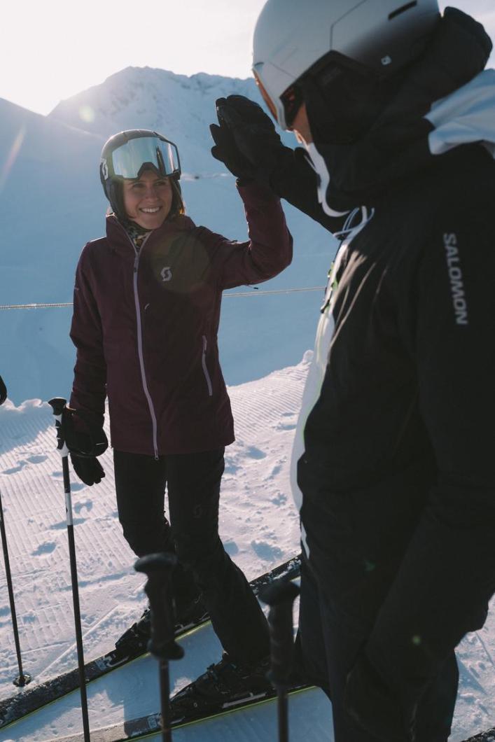 Entre copines sur les pistes de ski du plus grand domaine skiable du monde : Les 3 Vallées