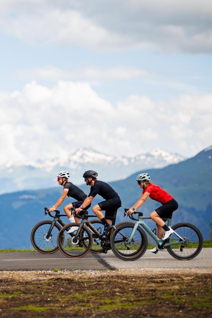 Autour du Col de la Loze en vélo