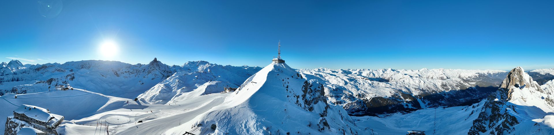 Point de bascule entre les stations de Méribel et Courchevel dans Les 3 Vallées