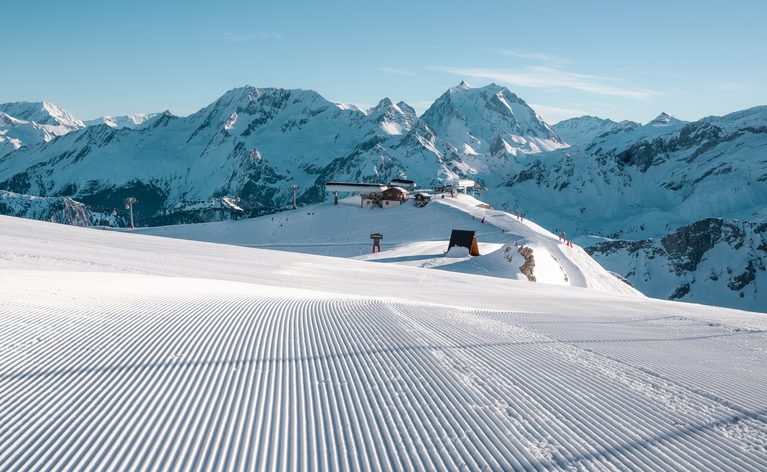 Liaison ski aux pieds Courchevel Les 3 Vallées