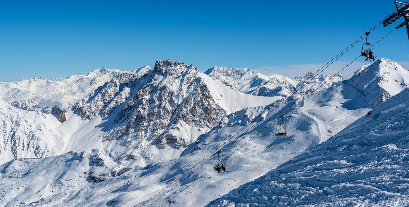 View of the Méribel mountains in Les 3 Vallées